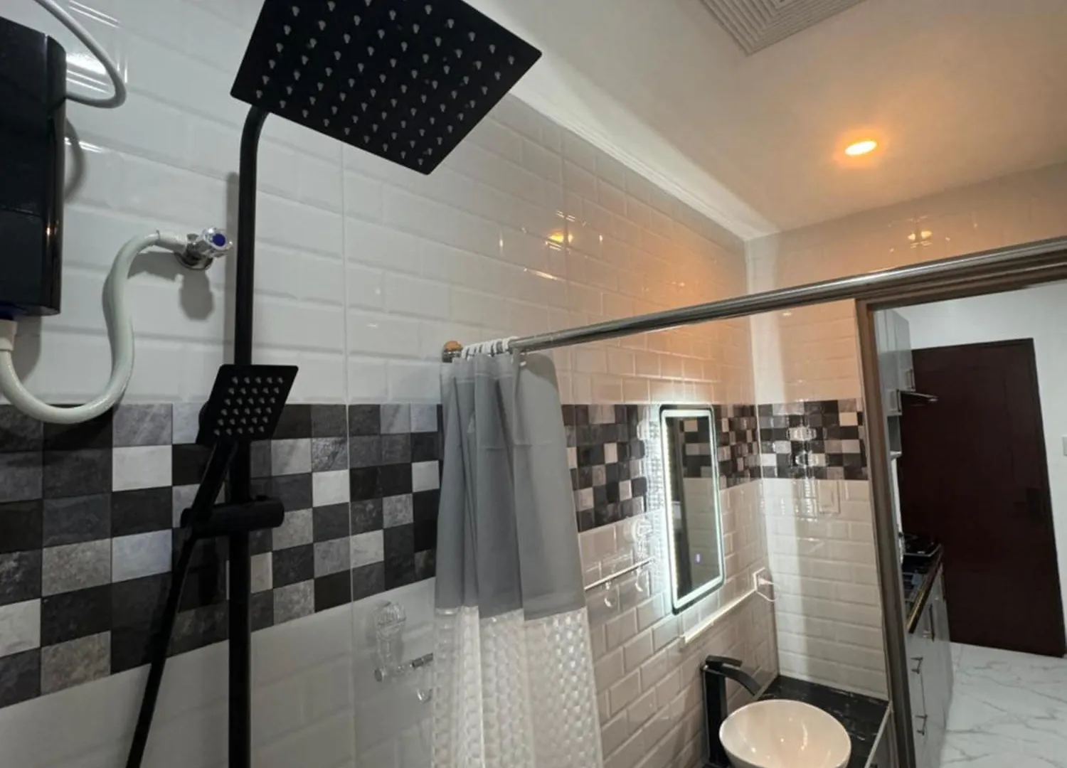 Apartamento Mj Majestic Ángeles 0*,  Filipinas